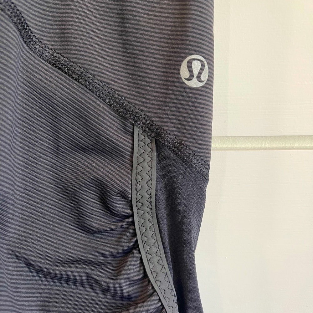 Lululemon cropped leggings